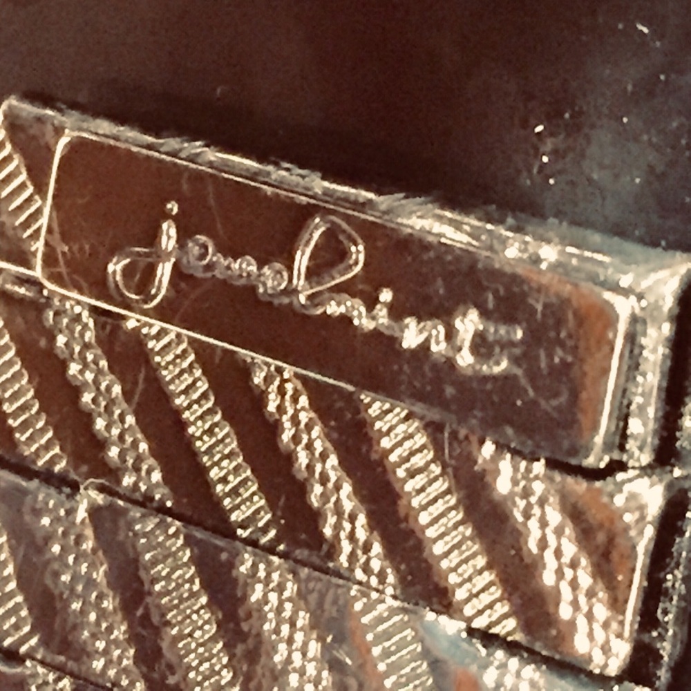 Jewelmint black swan cuff - Picture 3 of 6